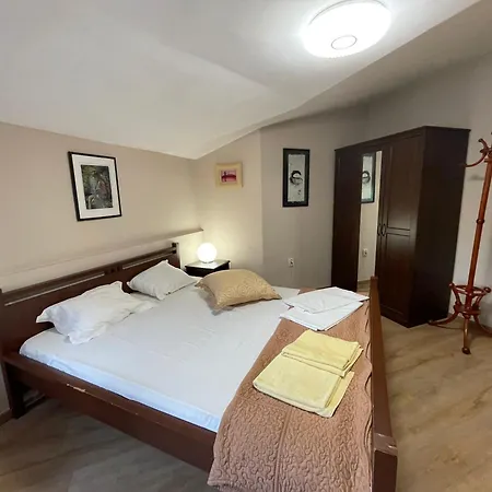 Otel Club 2008 Sofya