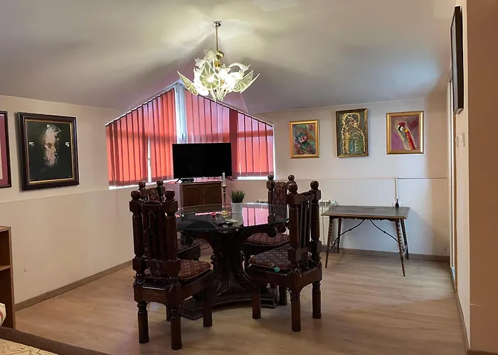 Хотел Club 2008